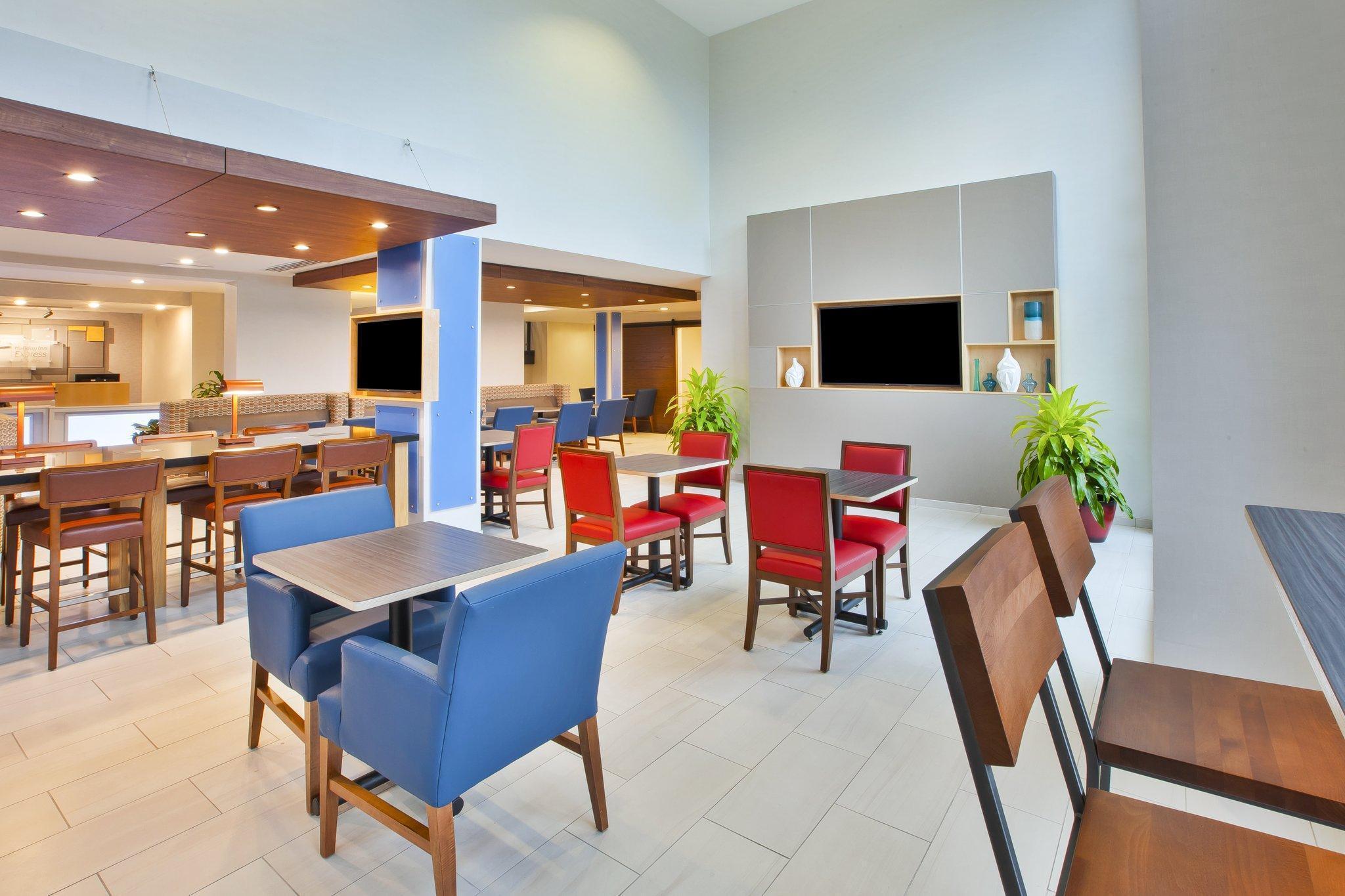 Holiday Inn Express Rochester-Victor By Ihg Exterior foto